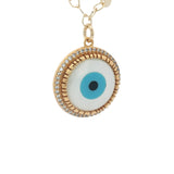 Collier doré médaille avec oeil en nacre et zircons 50 cm