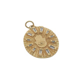 Charms doré médaillon main de Fatma et zircons baguette