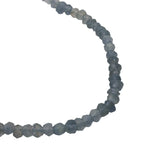 Collier doré avec pierres facettées en iolite 40 cm