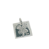 Charms argent 925 plaque carrée "bonne chance" et trèfle gravé