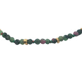 Bracelet doré rubis zoisite et petites perles dorées