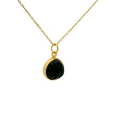 Collier doré coquillage taillé dans de l'onyx noire
