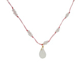 Collier doré fil rose orné de pierre de lune 46cm