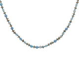Collier doré perles bleu ciel et blanches, couronnes dorées et noeuds bleu jeans 42 cm