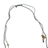 Collier doré sur fil gris avec labradorite et noeuds