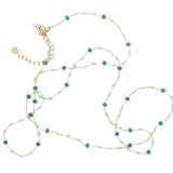 Collier doré avec onyx verte, prehnite et noeuds verts clairs 60 cm