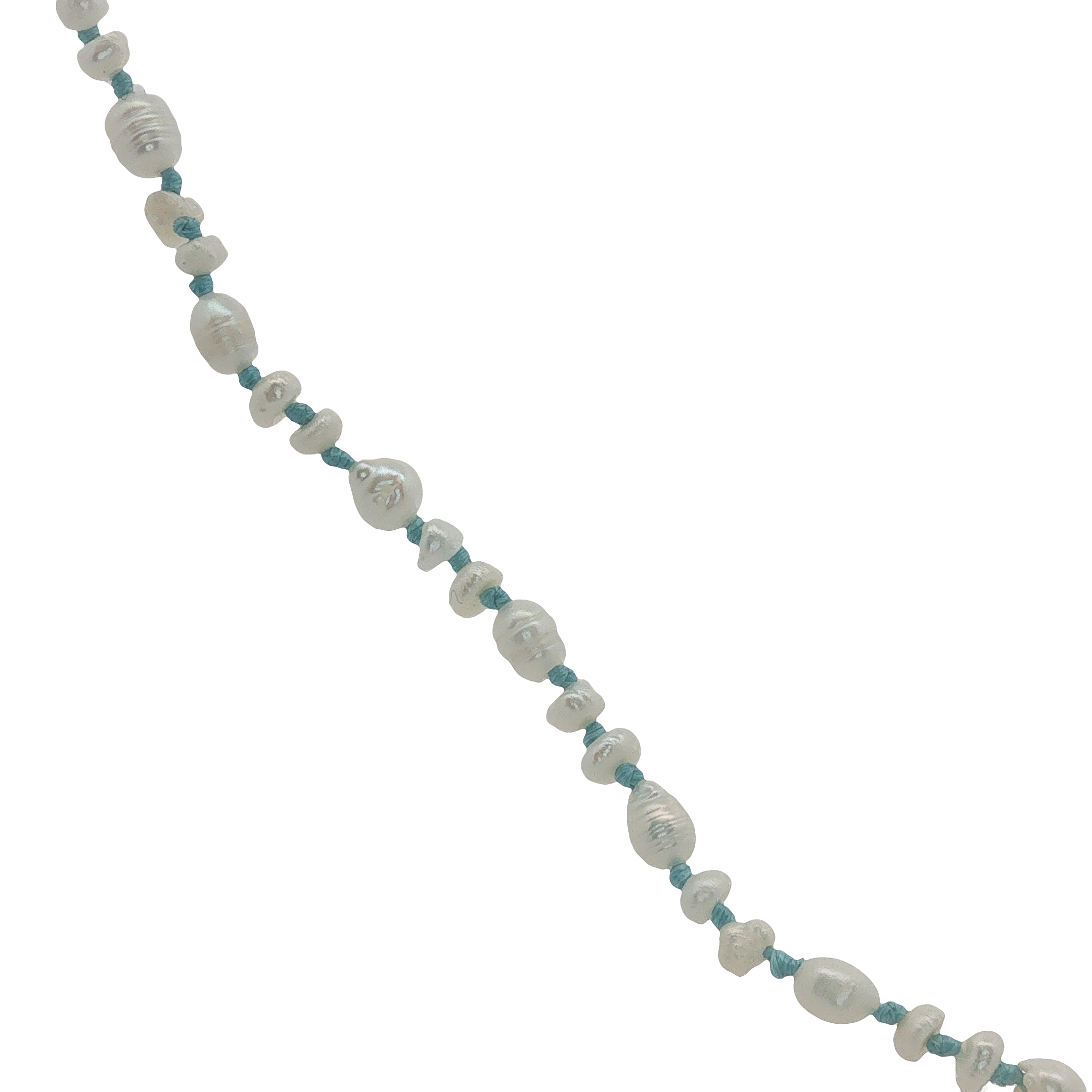 Collier doré petites perles de culture et fil turquoise 75 cm