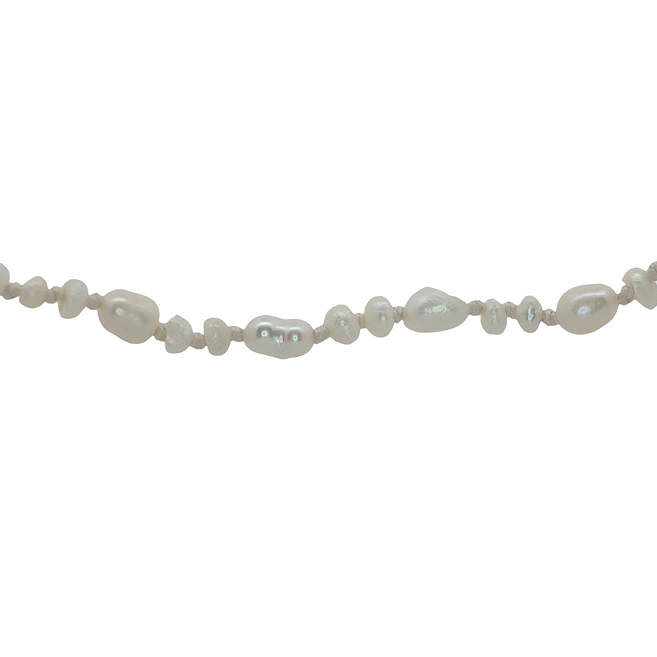Collier doré petites perles de culture et fil blanc 75 cm