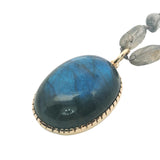 Collier doré perles et médaillon en labradorite 75 cm