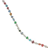 Collier doré petites perles multicolores et noeuds blancs 60 cm