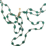 Collier doré onyx verte, prehnite, perles dorées et noeuds verts 75 cm