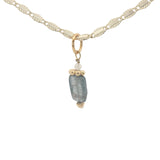 Collier doré labradorite rectangle avec pierre de lune 38 cm