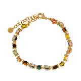 Bracelet doré perles multicolores avec couronnes dorées