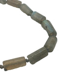 Collier doré labradorite en tube et noeuds gris 60 cm