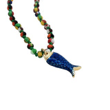 Collier doré perles multicolores poisson bleu 38 cm