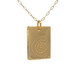 Collier doré plaque escargot sea sex sun 50 cm