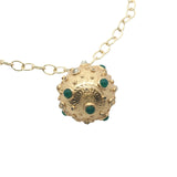 Sautoir Bola doré boule cratère onyx verte et prehnite 110 cm