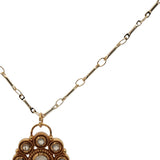 Collier doré médaillon fleur avec pierre de lune 50 cm