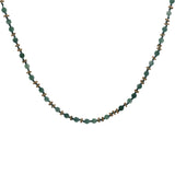 Collier doré perles vertes avec couronnes dorées 75 cm