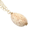 Collier doré coquillage beige moucheté 42 cm