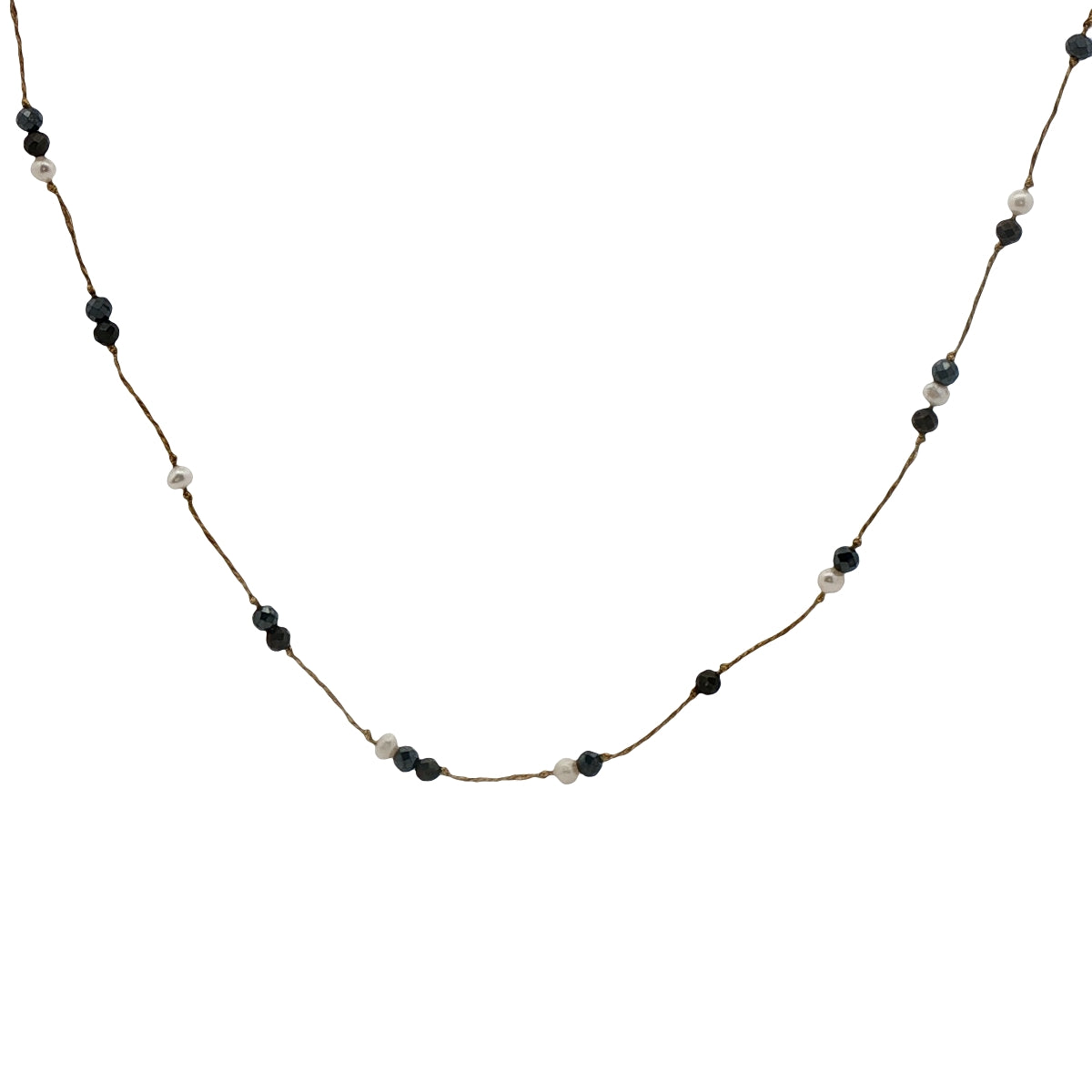 Collier fil doré et pierres naturelles
