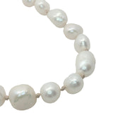 Collier doré perles de culture de différentes tailles avec noeuds beige 60 cm