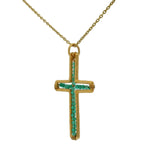 Collier doré croix martelée avec enfilade d'onyx verte 42 cm