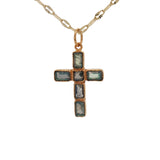 Collier doré avec croix en labradorite 42 cm