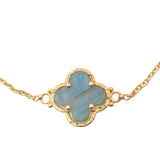 Bracelet doré trèfle en labradorite serti 4 griffes