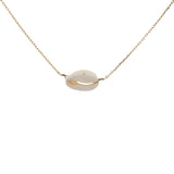 Collier doré avec cauri naturel 40 cm