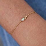 Bracelet with drop stone and white zircons