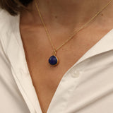 Collier doré coquillage pierre naturelle