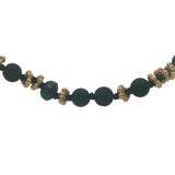 Coller doré perles noires, couronnes dorées et noeuds noirs 42 cm
