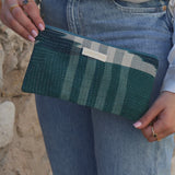 Pochette kantha vert & blanc