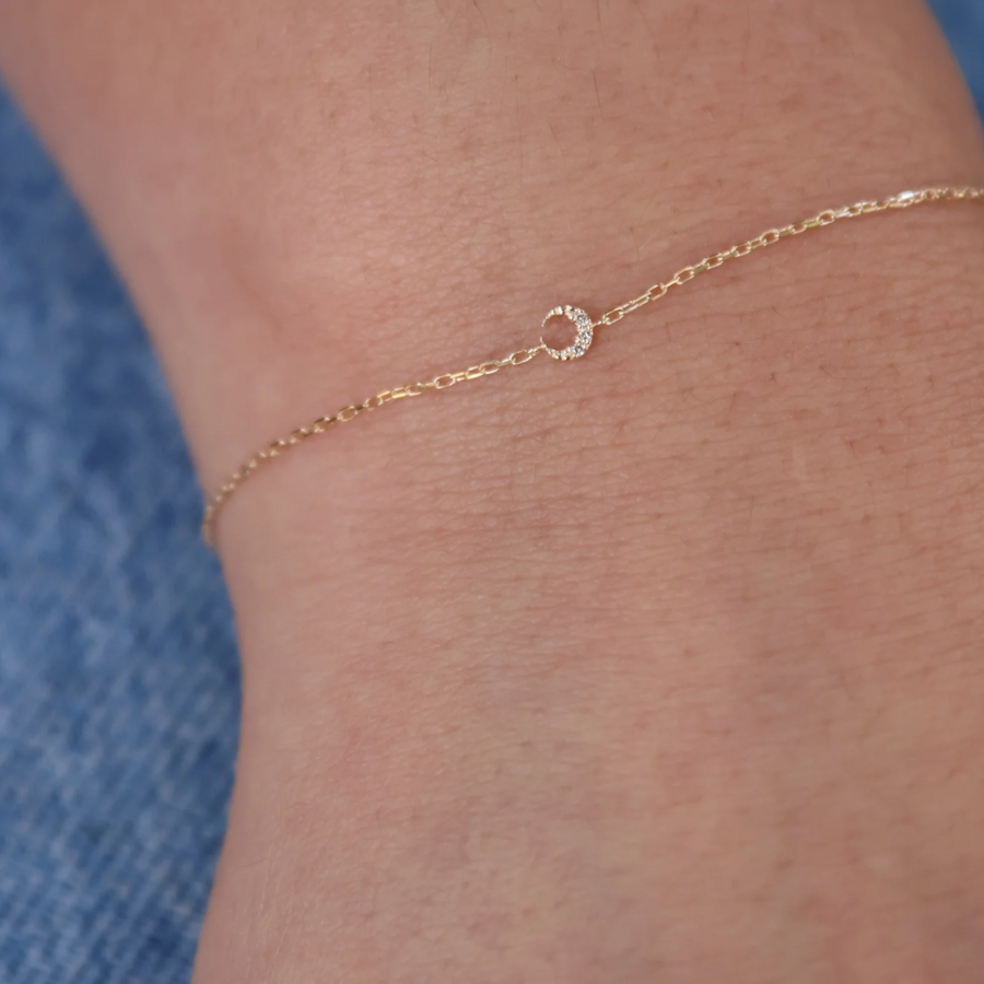 Bracelet or croissant de lune diamants