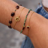 Duo bracelet of stones and golden discs