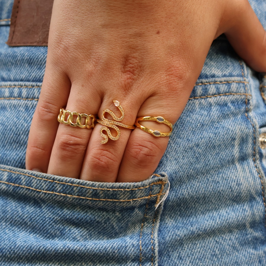 Bague dorée maillons entremêlés