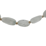 Collier doré pierres de lune ovales et perles dorées 60 cm