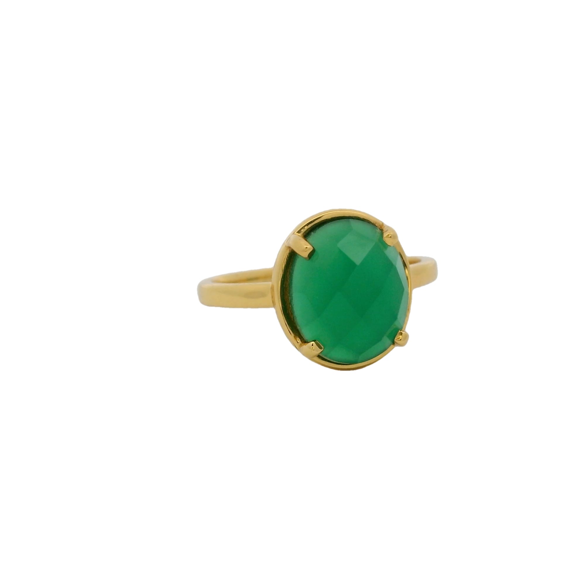 Gold ring with faceted stone set with 4 claws