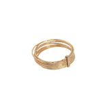 Bague dorée 7 anneaux reliés par une barre