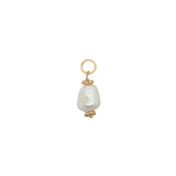 Charms doré perle de culture et couronnes dorées