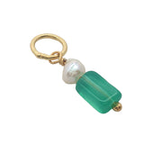 Charms doré onyx verte rectangulaire et perle de culture