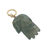 Charms doré main de Fatma taillée dans de la labradorite S