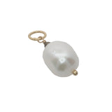 Charms doré perle de culture avec petite quartz fumé