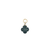 Charms doré trèfle onyx noire 10 mm
