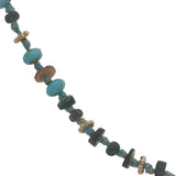 Collier doré mix perles turquoise et en bois avec couronnes dorées 64 cm