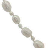 Collier doré alternance petites et grandes perles de culture avec noeuds blancs 60 cm