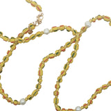 Collier doré perles jaunes rayées, perles de culture et noeuds jaunes 75 cm