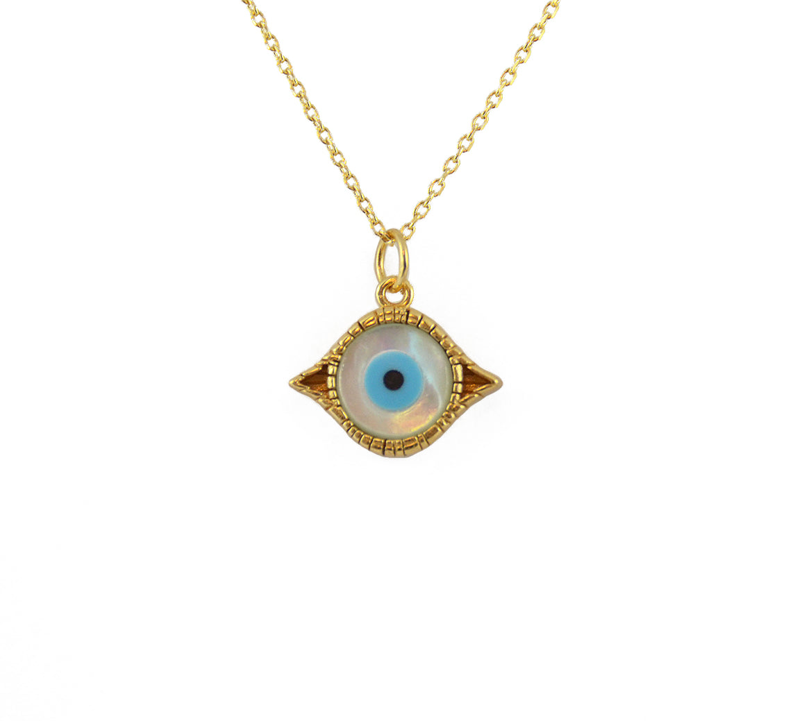 Collier doré oeil martelé en nacre
