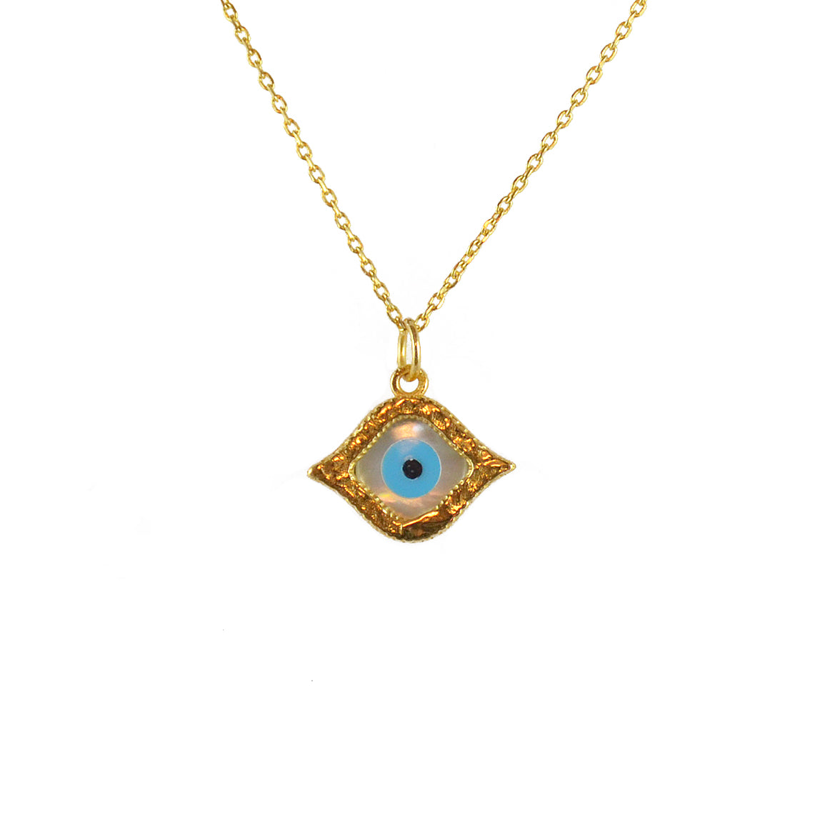 Collier doré oeil martelé en nacre
